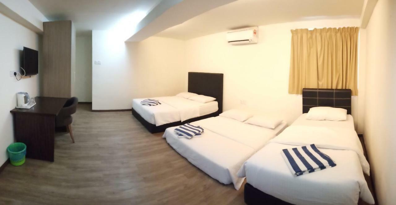 Hotel Truly Asia Кота-Кінабалу Екстер'єр фото