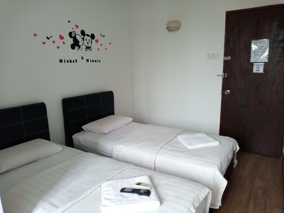 Hotel Truly Asia Кота-Кінабалу Екстер'єр фото