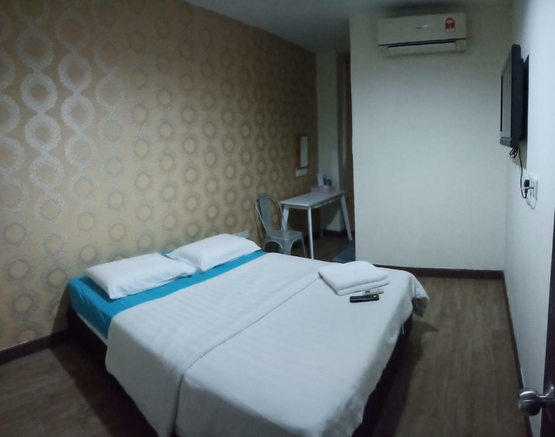 Hotel Truly Asia Кота-Кінабалу Екстер'єр фото